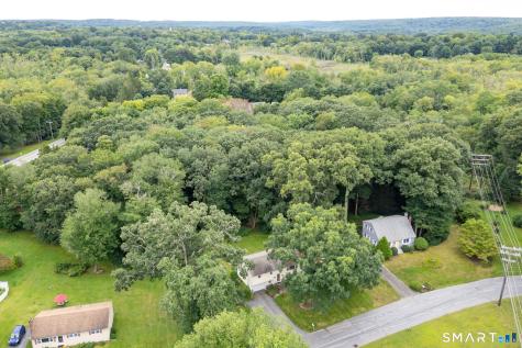 39 Beechwood Drive Colchester CT 06415