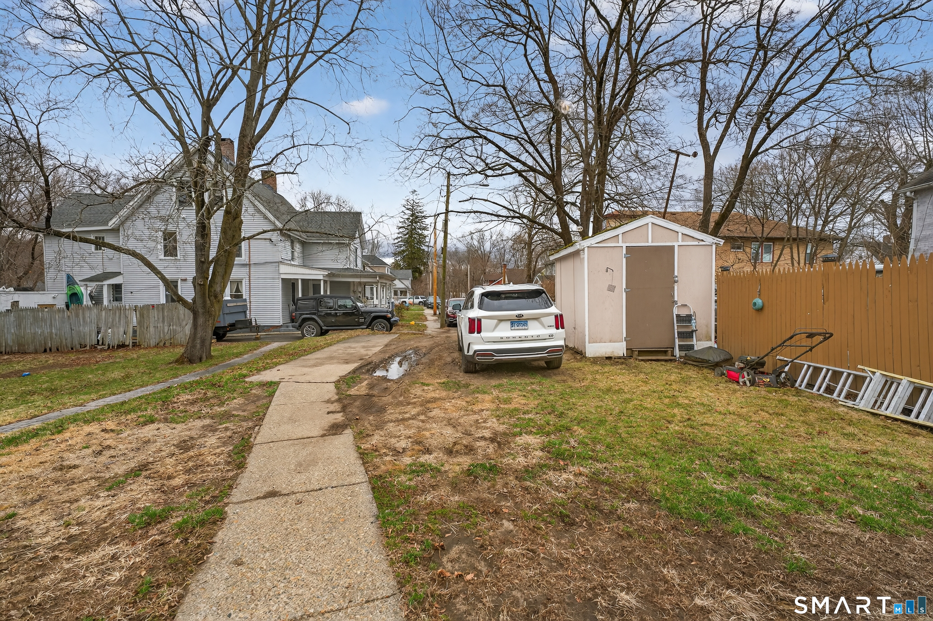 89 Oneco Street Norwich CT 06360