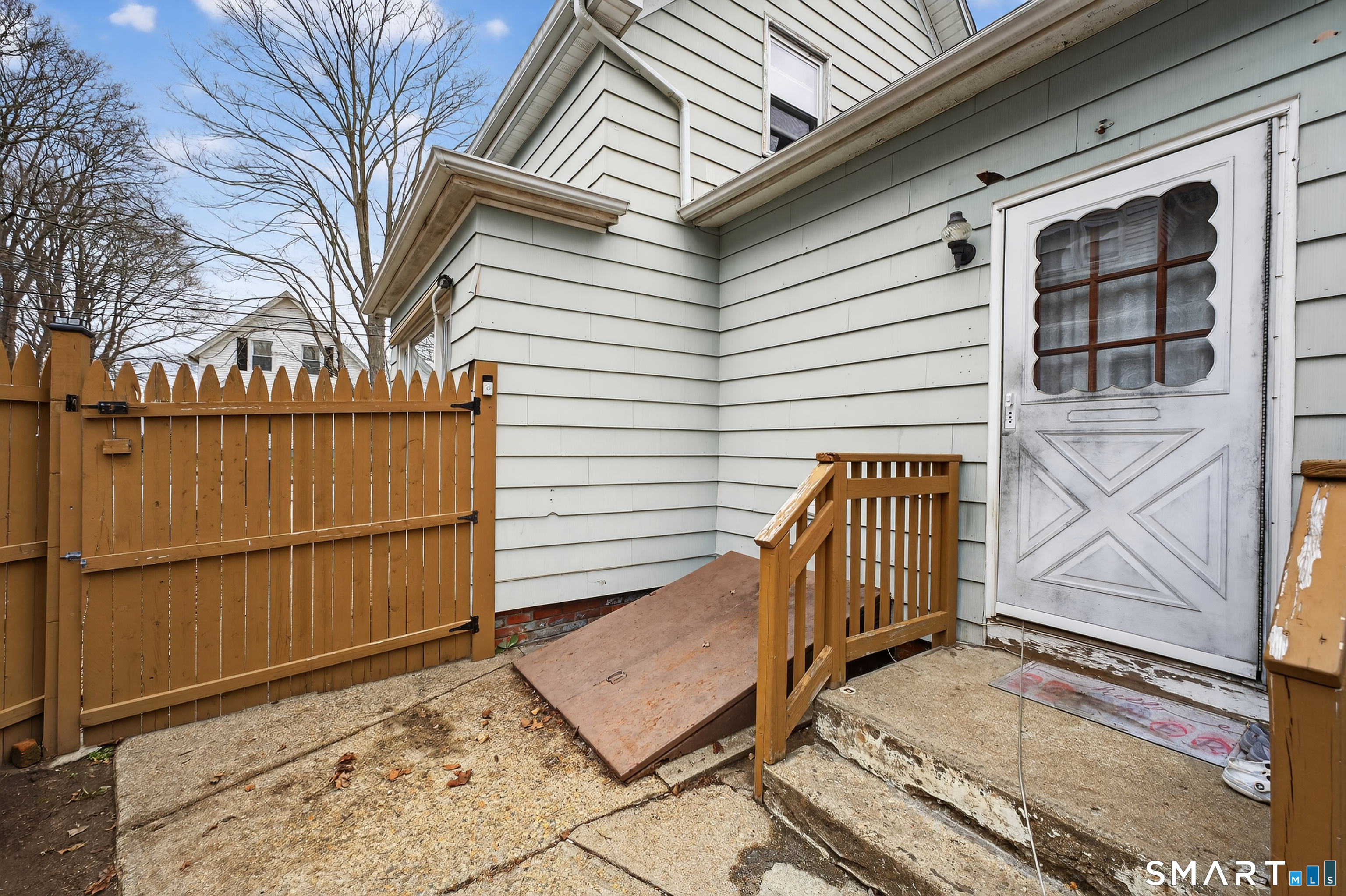 89 Oneco Street Norwich CT 06360