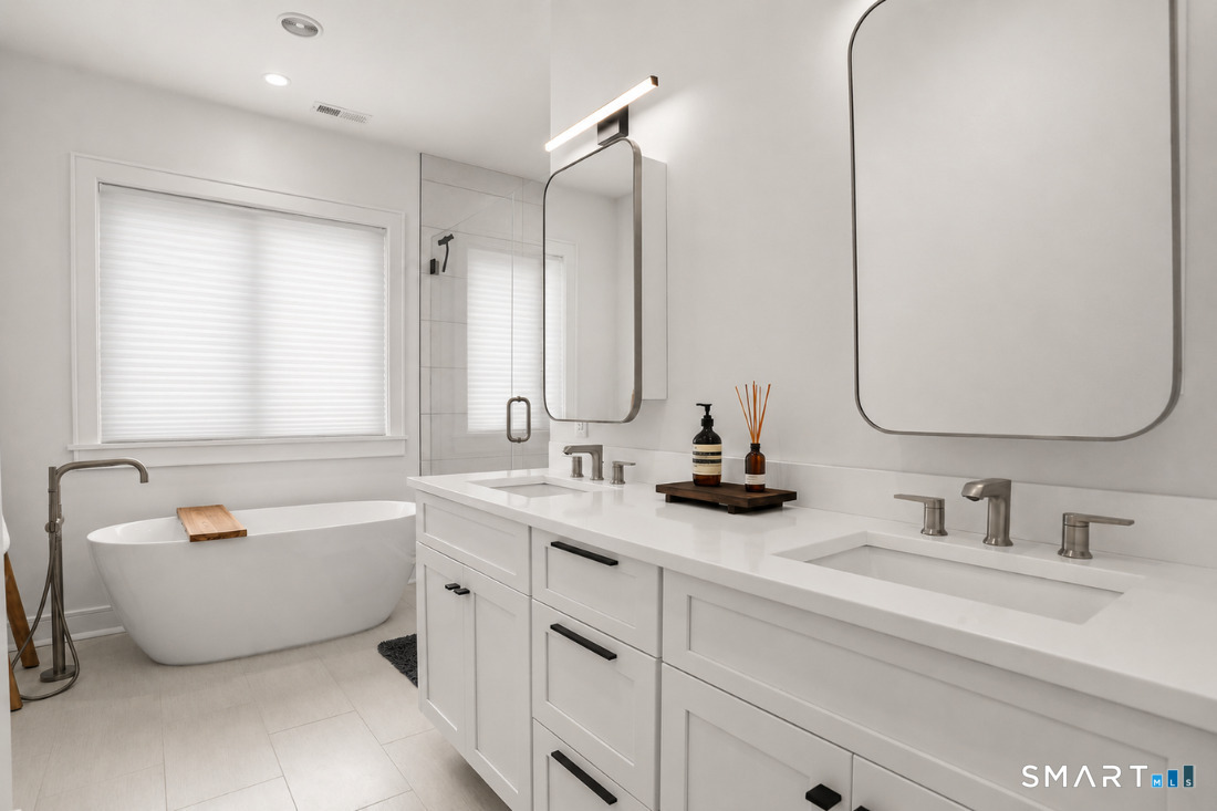 12 Argento Lane Norwalk CT 06851
