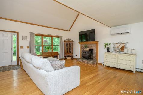 49 Parsonage Road Hampton CT 06247