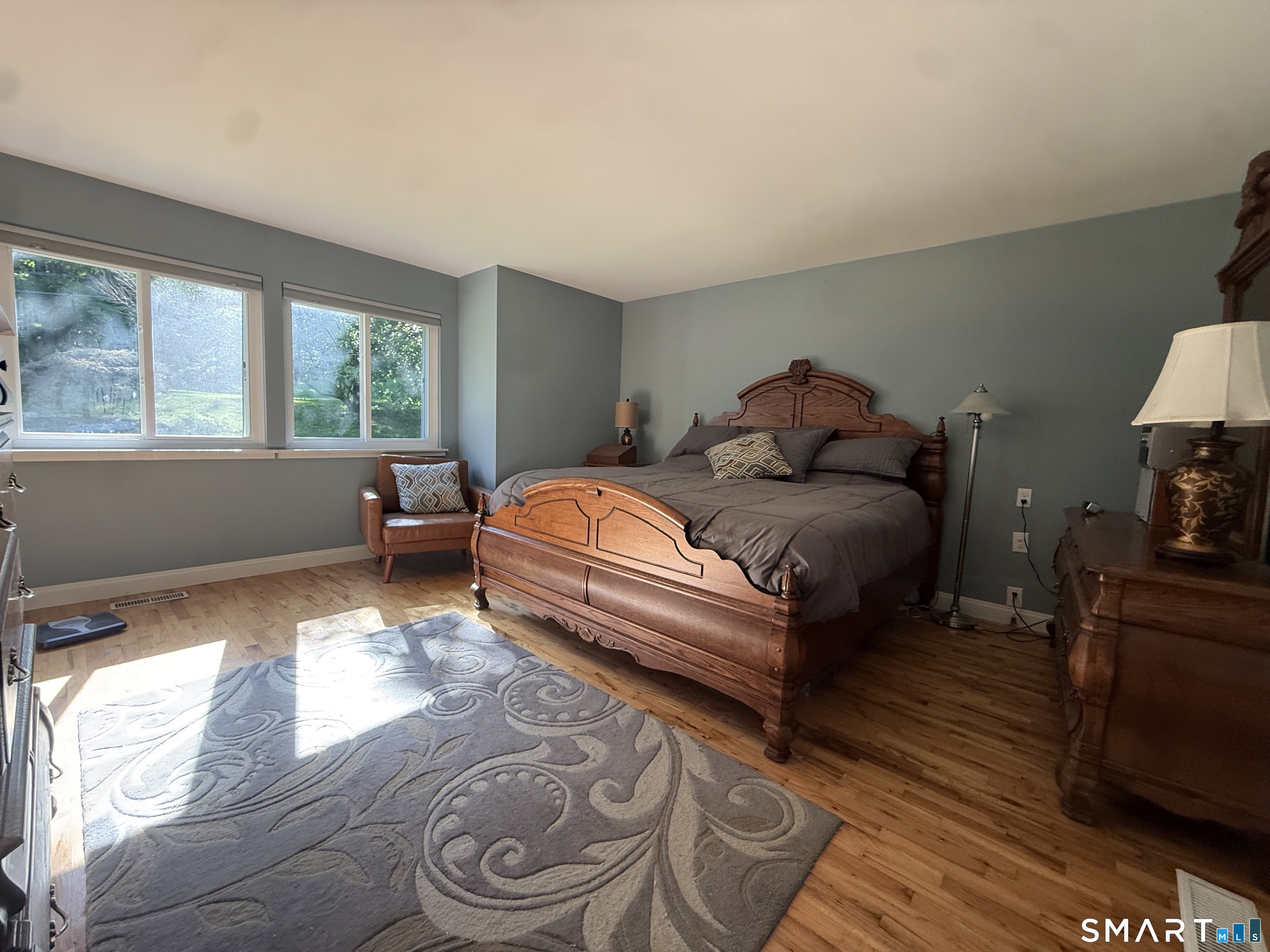 8 Signal Hill Road Brookfield CT 06804