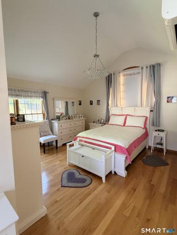 6 Vumbaco Drive Wallingford CT 06492