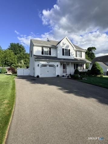 6 Vumbaco Drive Wallingford CT 06492