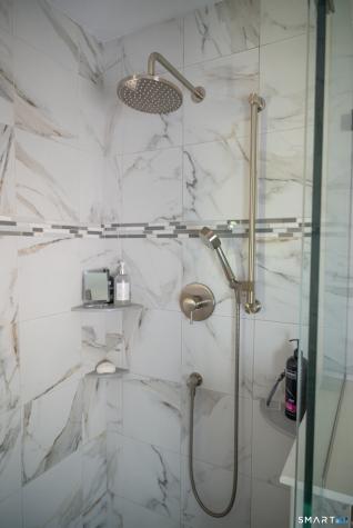 6 Vumbaco Drive Wallingford CT 06492