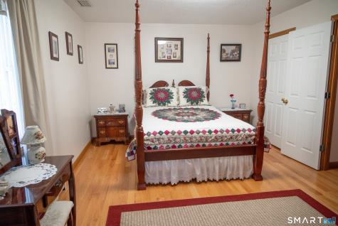 6 Vumbaco Drive Wallingford CT 06492