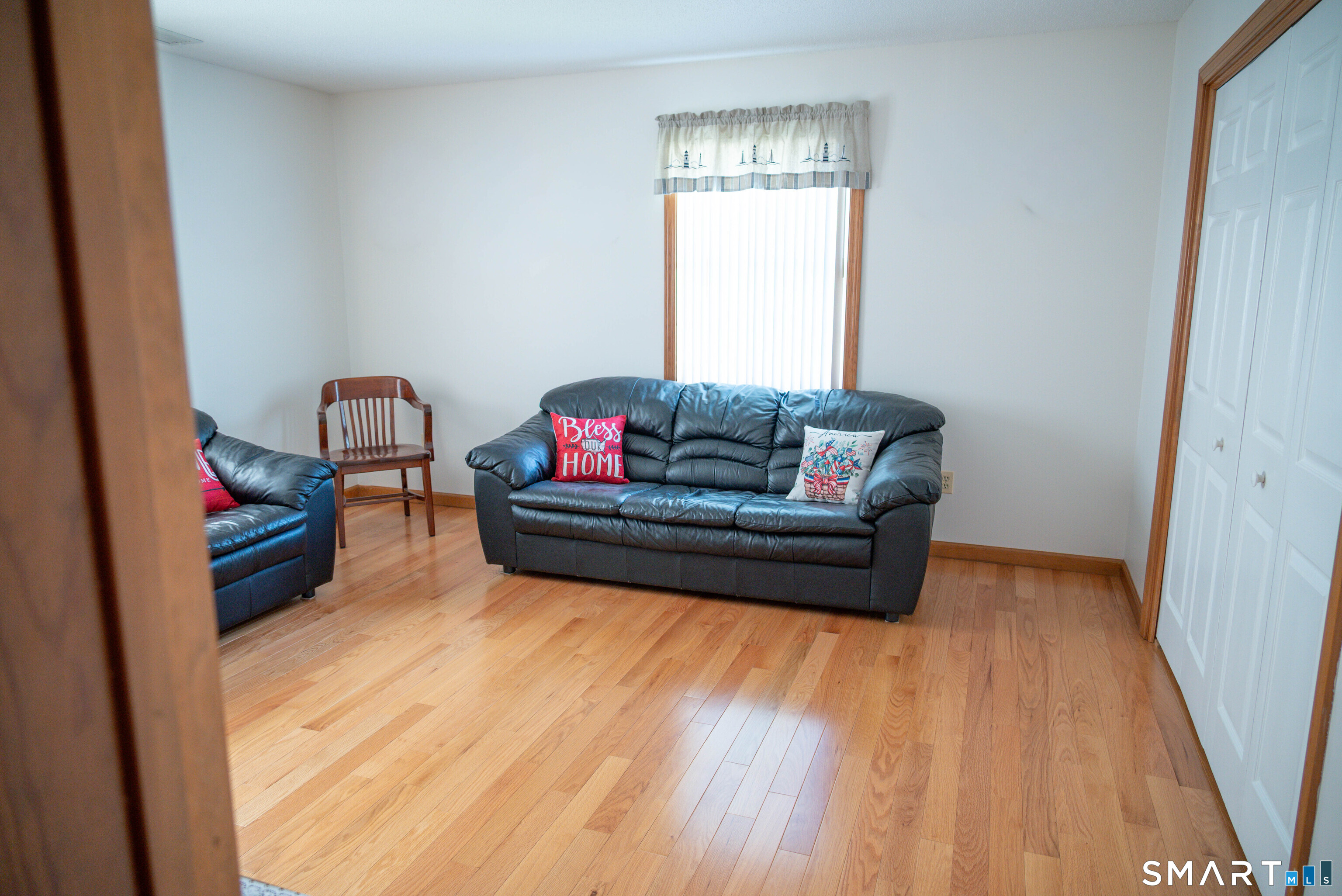 6 Vumbaco Drive Wallingford CT 06492