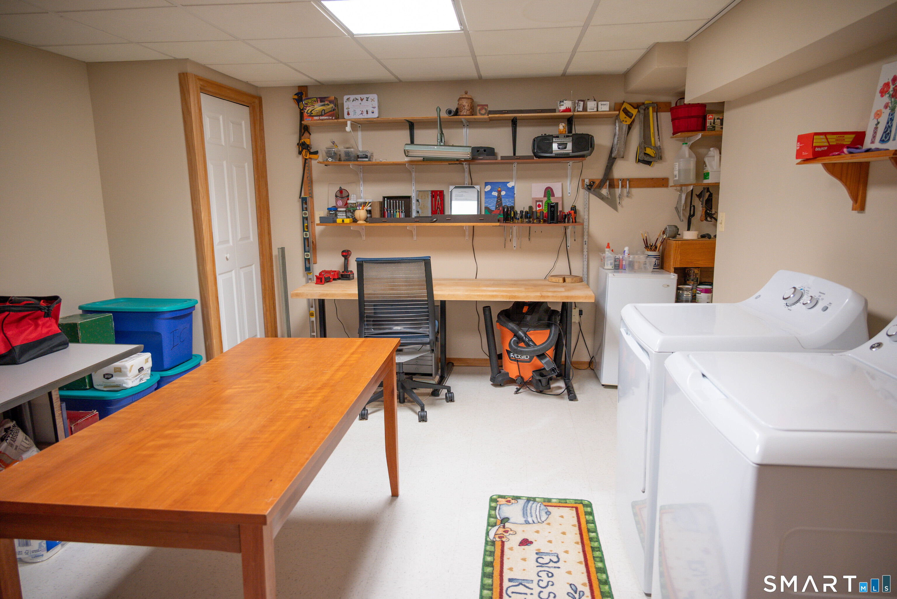 6 Vumbaco Drive Wallingford CT 06492