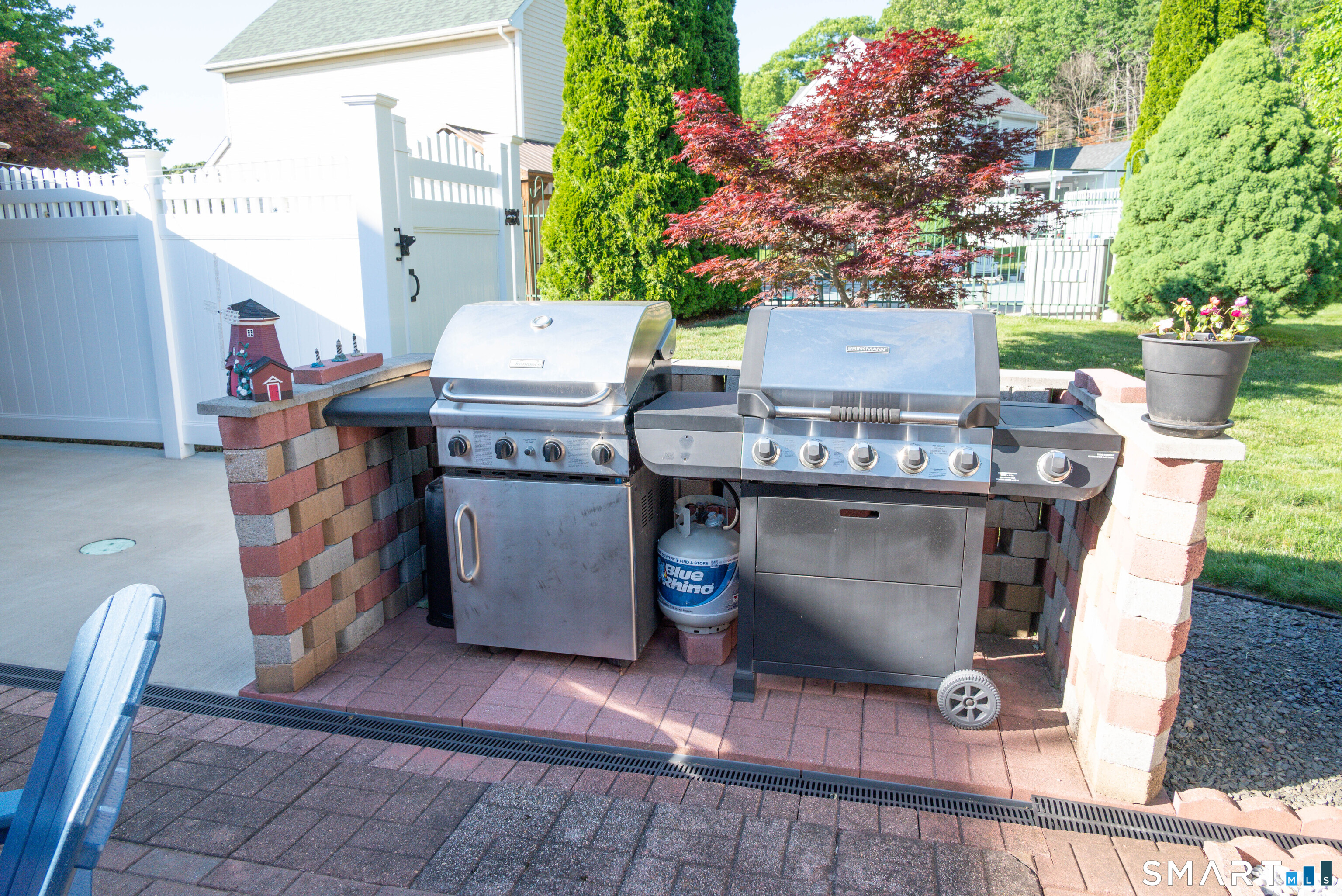 6 Vumbaco Drive Wallingford CT 06492