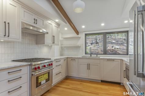 5 Hemlock Drive Essex CT 06426