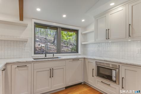 5 Hemlock Drive Essex CT 06426