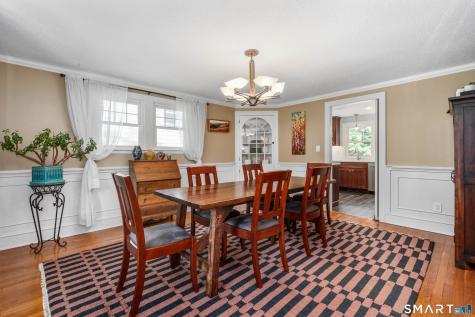 62 Linnard Road West Hartford CT 06107