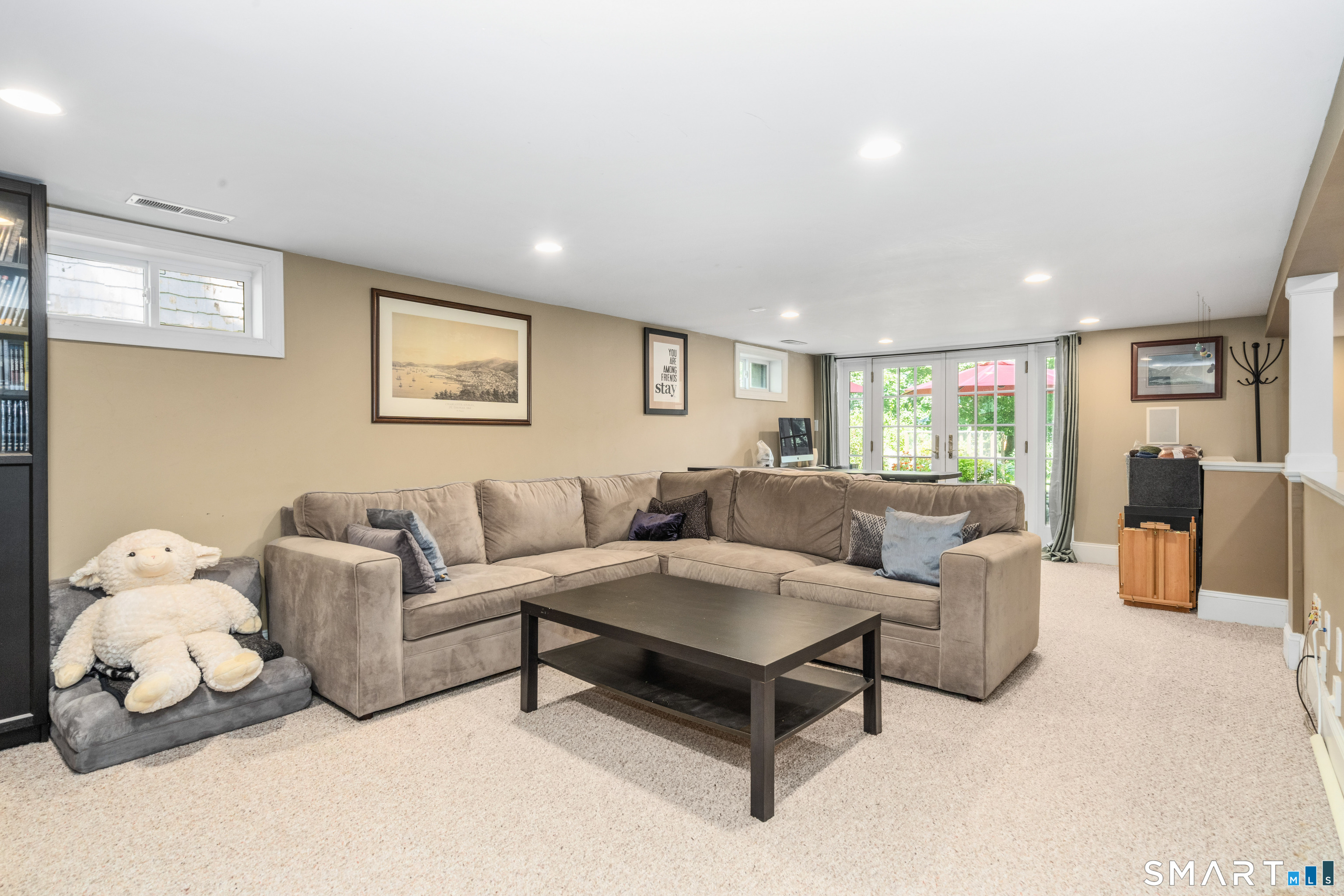 62 Linnard Road West Hartford CT 06107