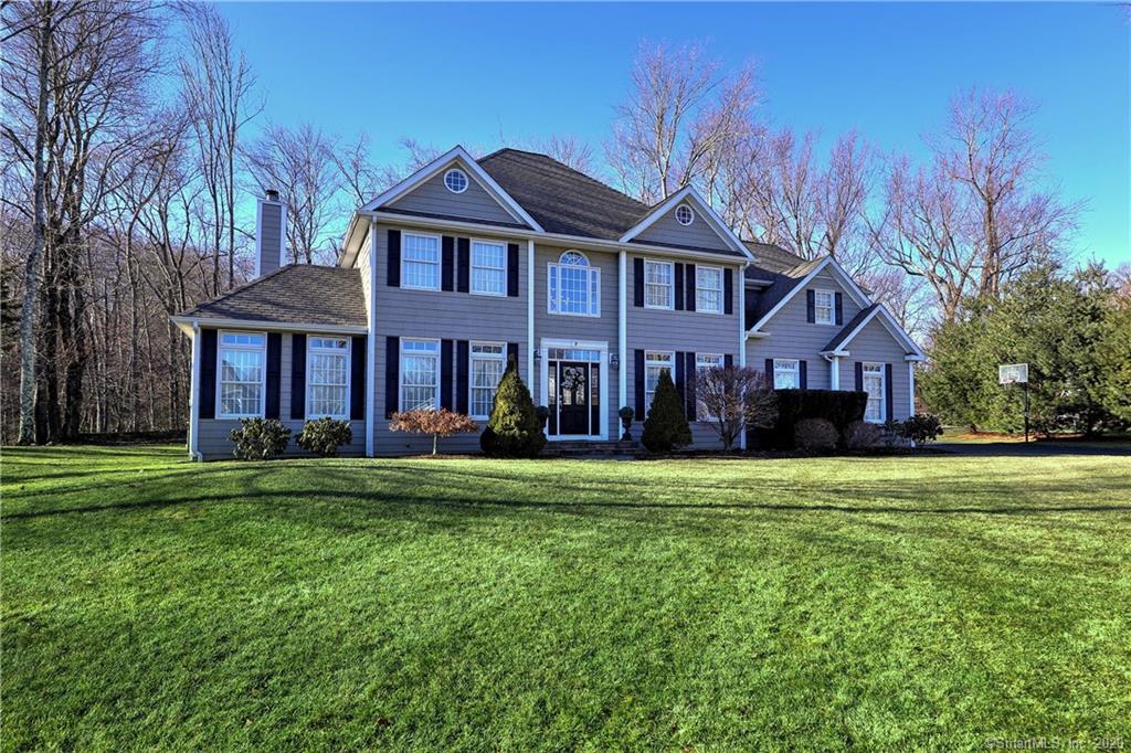 9 Cook Circle Trumbull CT 06611