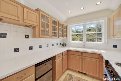 41 Peaceable Street Ridgefield CT 06877