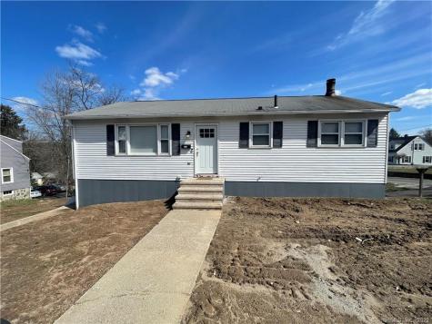 196 Pembroke Avenue Waterbury CT 06704