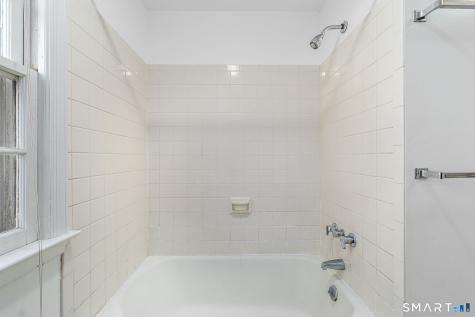 30 Tersana Drive Easton CT 06612