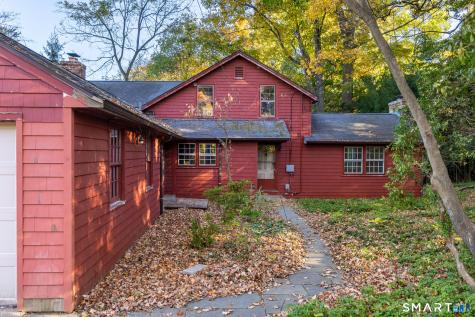 30 Tersana Drive Easton CT 06612