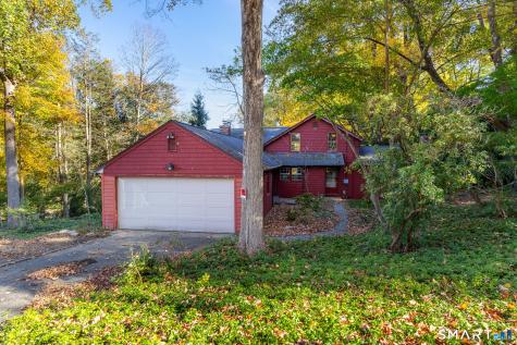 30 Tersana Drive Easton CT 06612