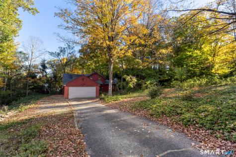 30 Tersana Drive Easton CT 06612