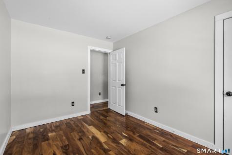 23 Versailles Road Lisbon CT 06351