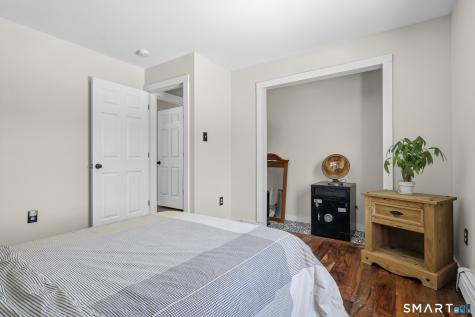 23 Versailles Road Lisbon CT 06351