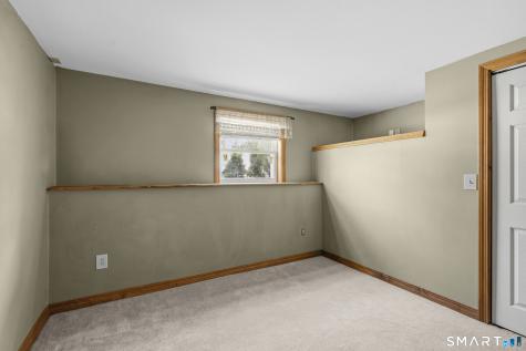 23 Versailles Road Lisbon CT 06351