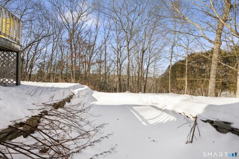 23 Versailles Road Lisbon CT 06351