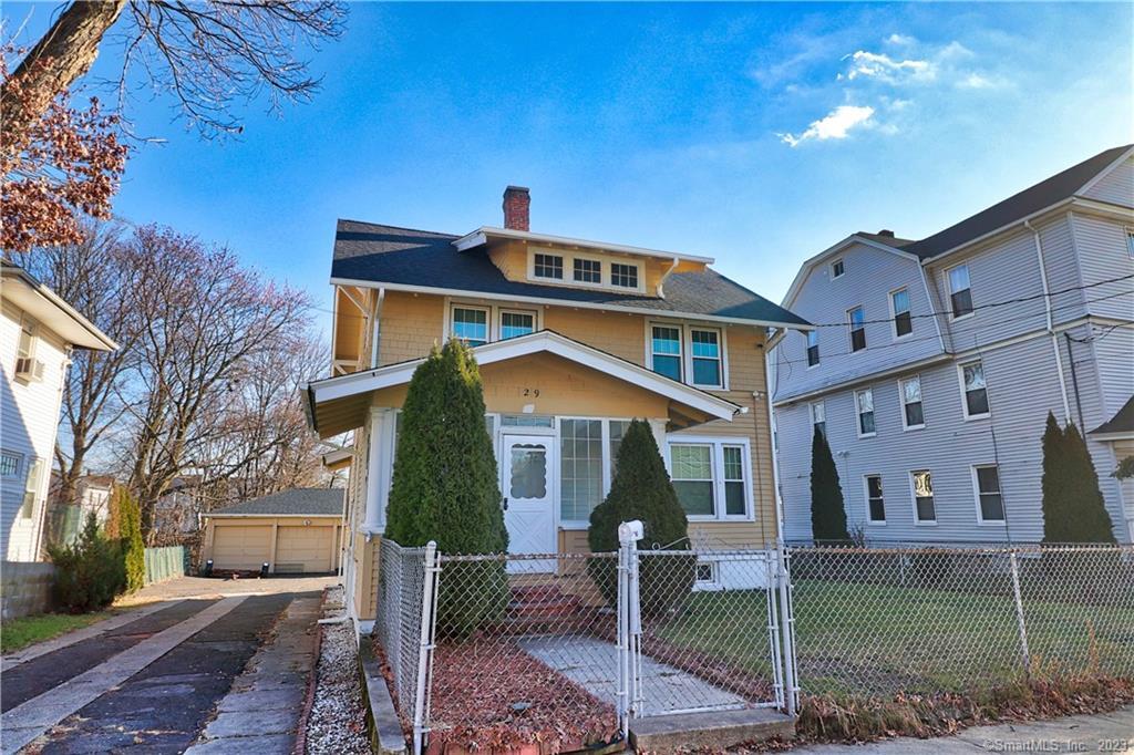 29 Englewood Avenue Waterbury CT 06705
