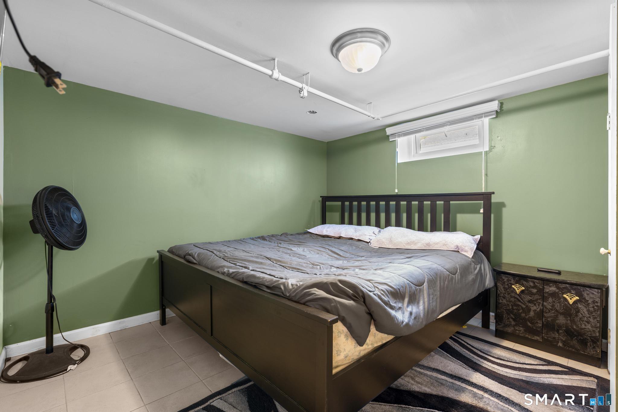 4 Mayfair Road Bloomfield CT 06002