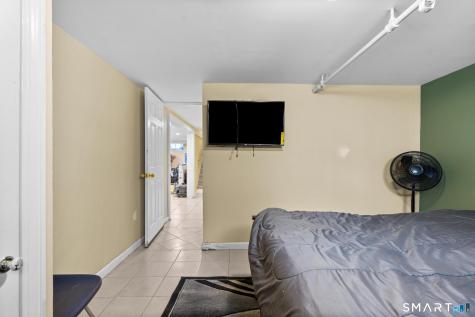 4 Mayfair Road Bloomfield CT 06002