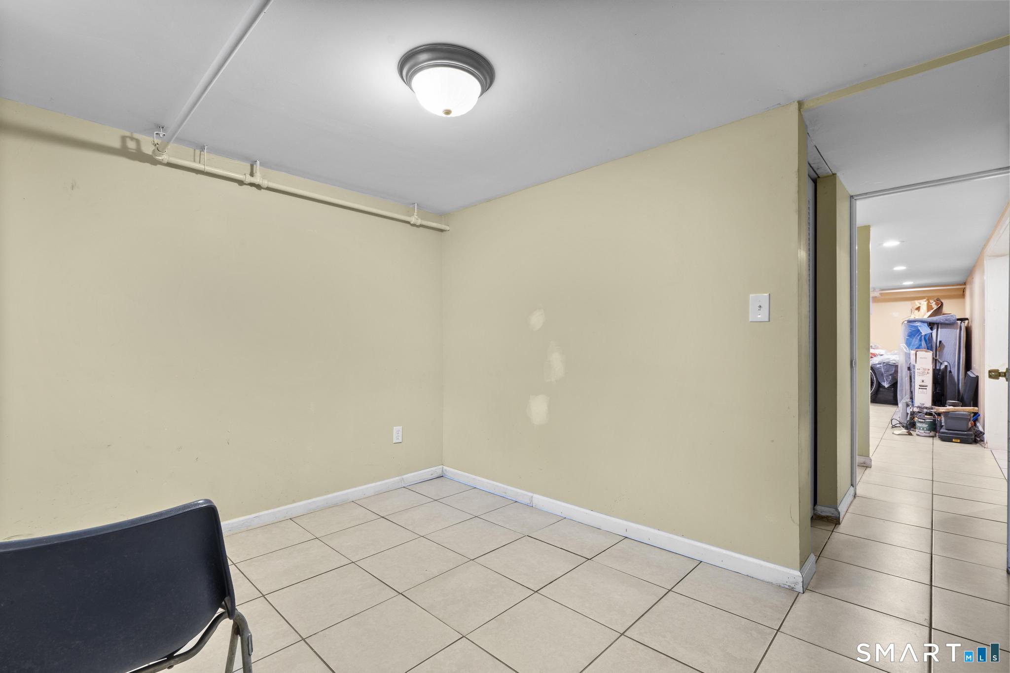 4 Mayfair Road Bloomfield CT 06002