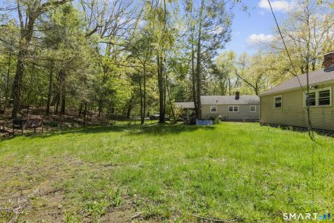 4 Mayfair Road Bloomfield CT 06002