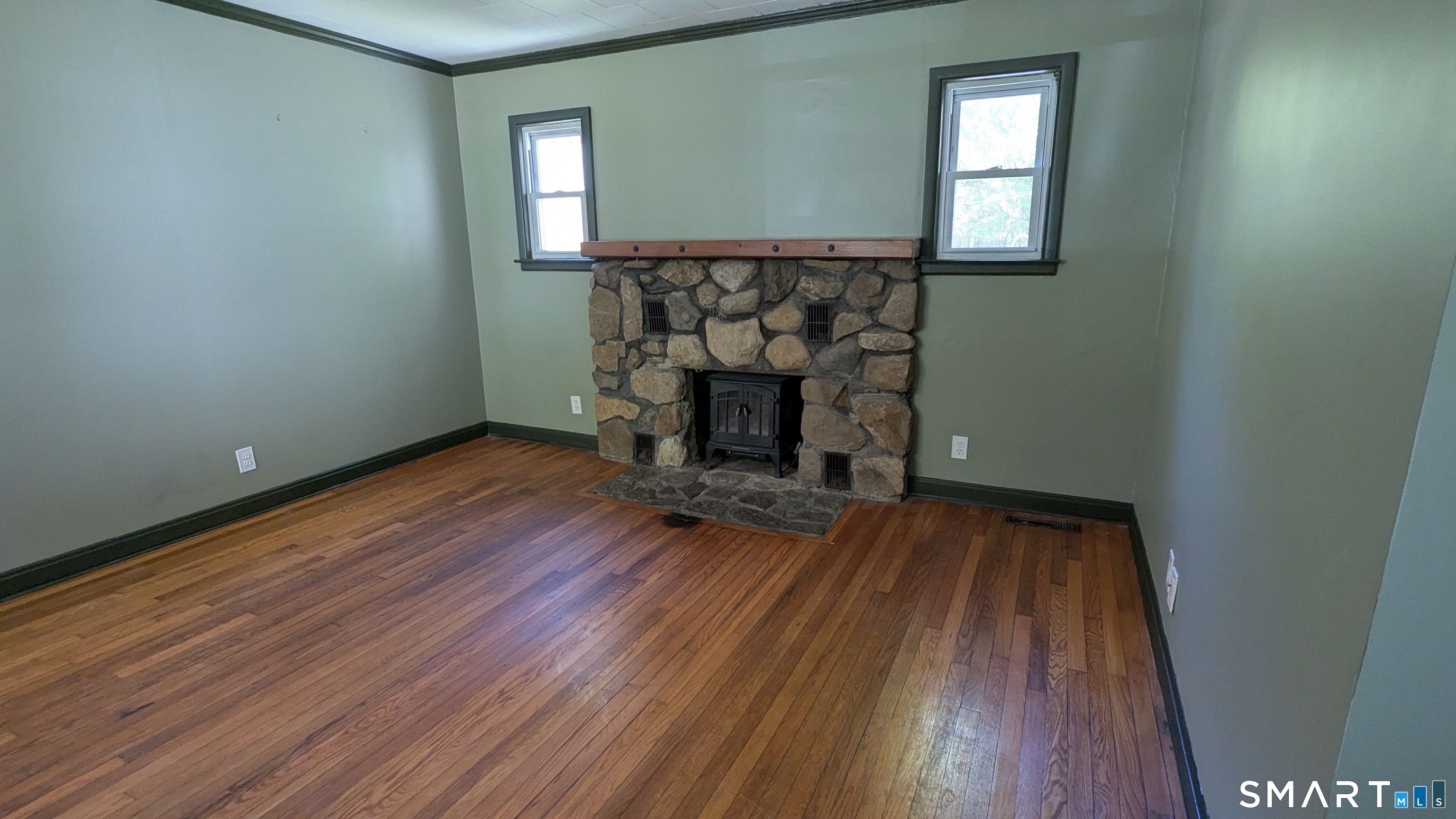 24 Barry Road Coventry CT 06238