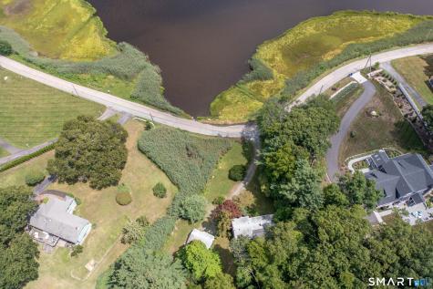 883 River Road Groton CT 06355