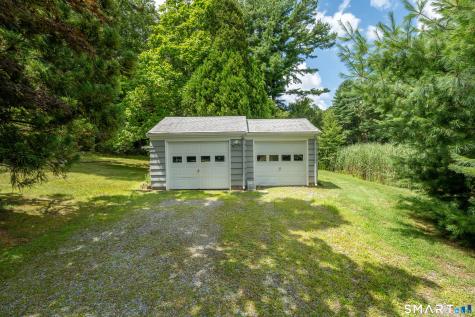 883 River Road Groton CT 06355