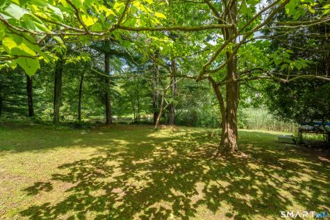 883 River Road Groton CT 06355