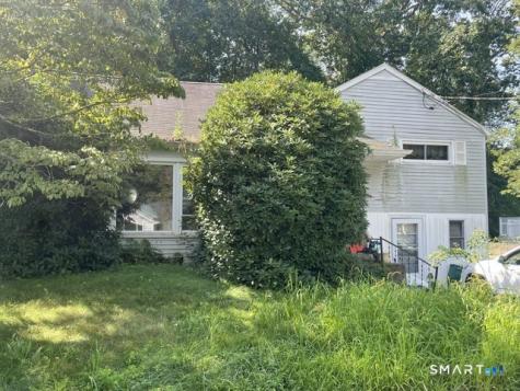 33 First Avenue Waterford CT 06385