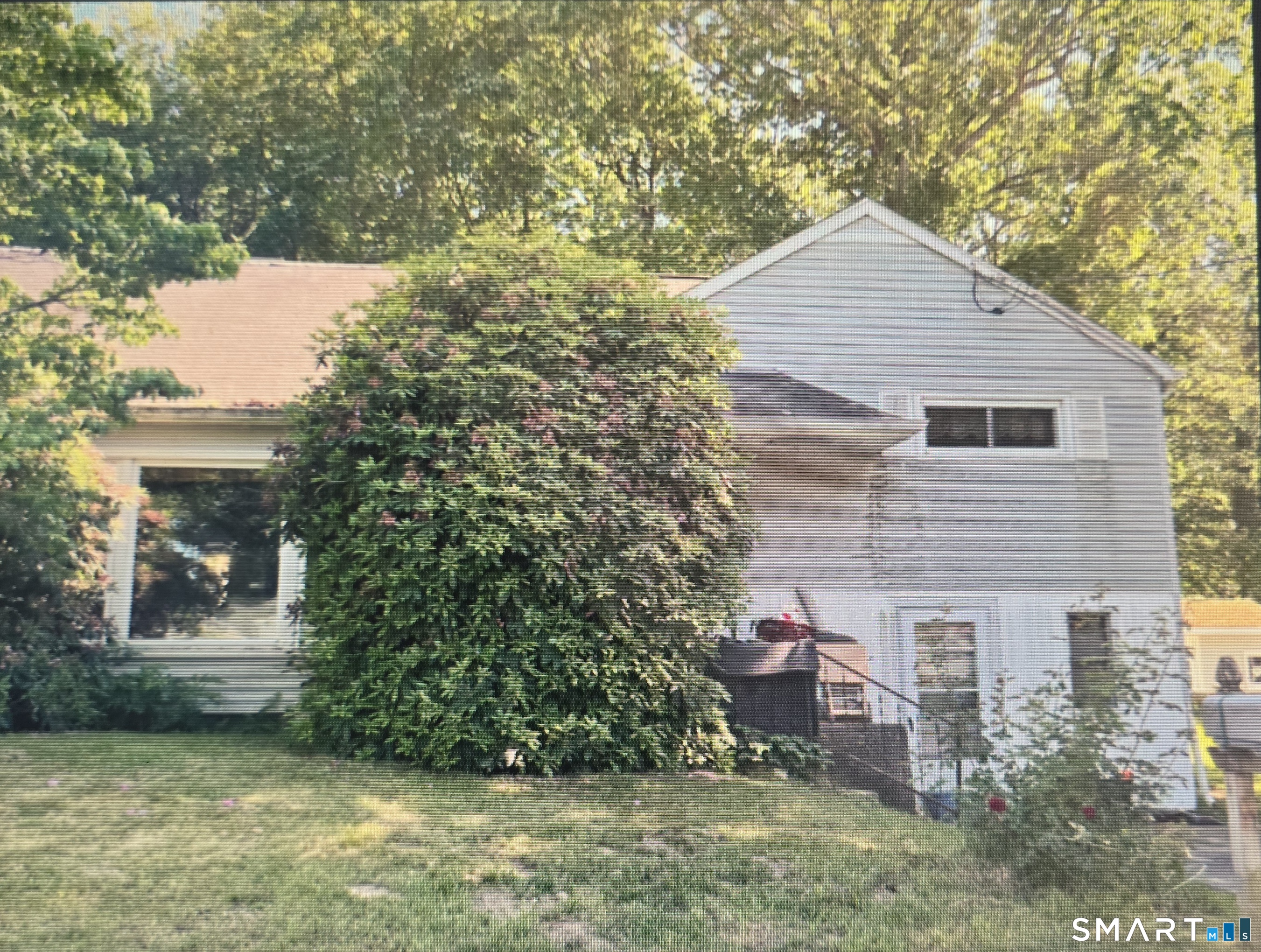 33 First Avenue Waterford CT 06385