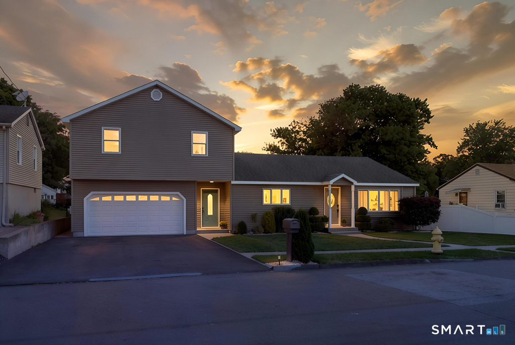 33 Hartman Avenue East Haven CT 06512