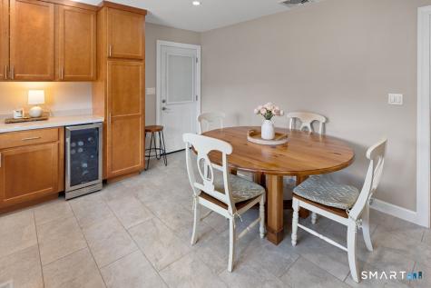 33 Hartman Avenue East Haven CT 06512