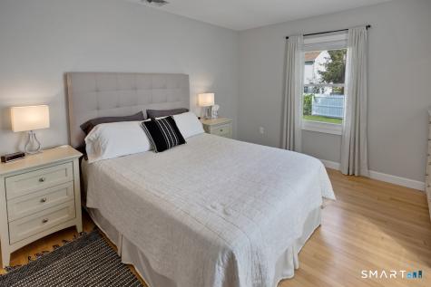 33 Hartman Avenue East Haven CT 06512