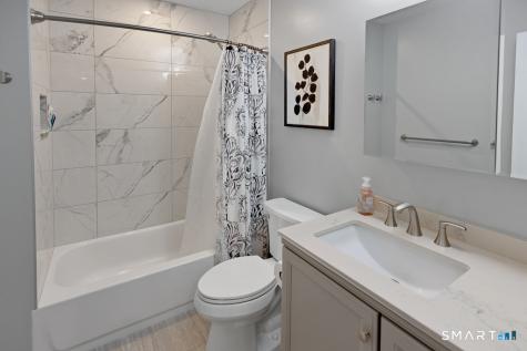 33 Hartman Avenue East Haven CT 06512