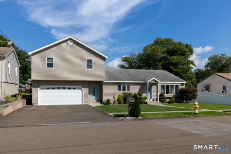 33 Hartman Avenue East Haven CT 06512