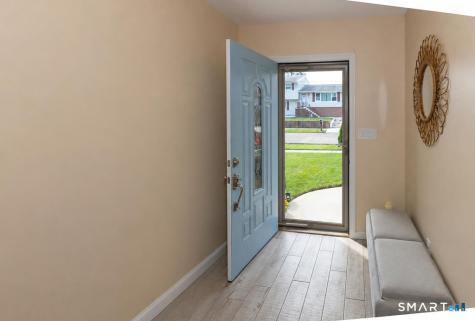 33 Hartman Avenue East Haven CT 06512