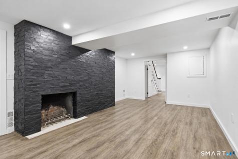 1 Tulip Tree Lane Norwalk CT 06851