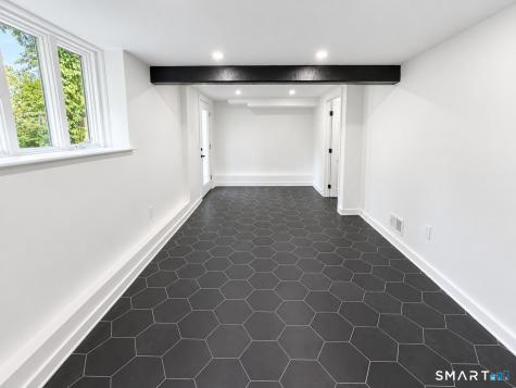 1 Tulip Tree Lane Norwalk CT 06851