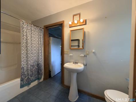 111 Island Road Killingly CT 06241