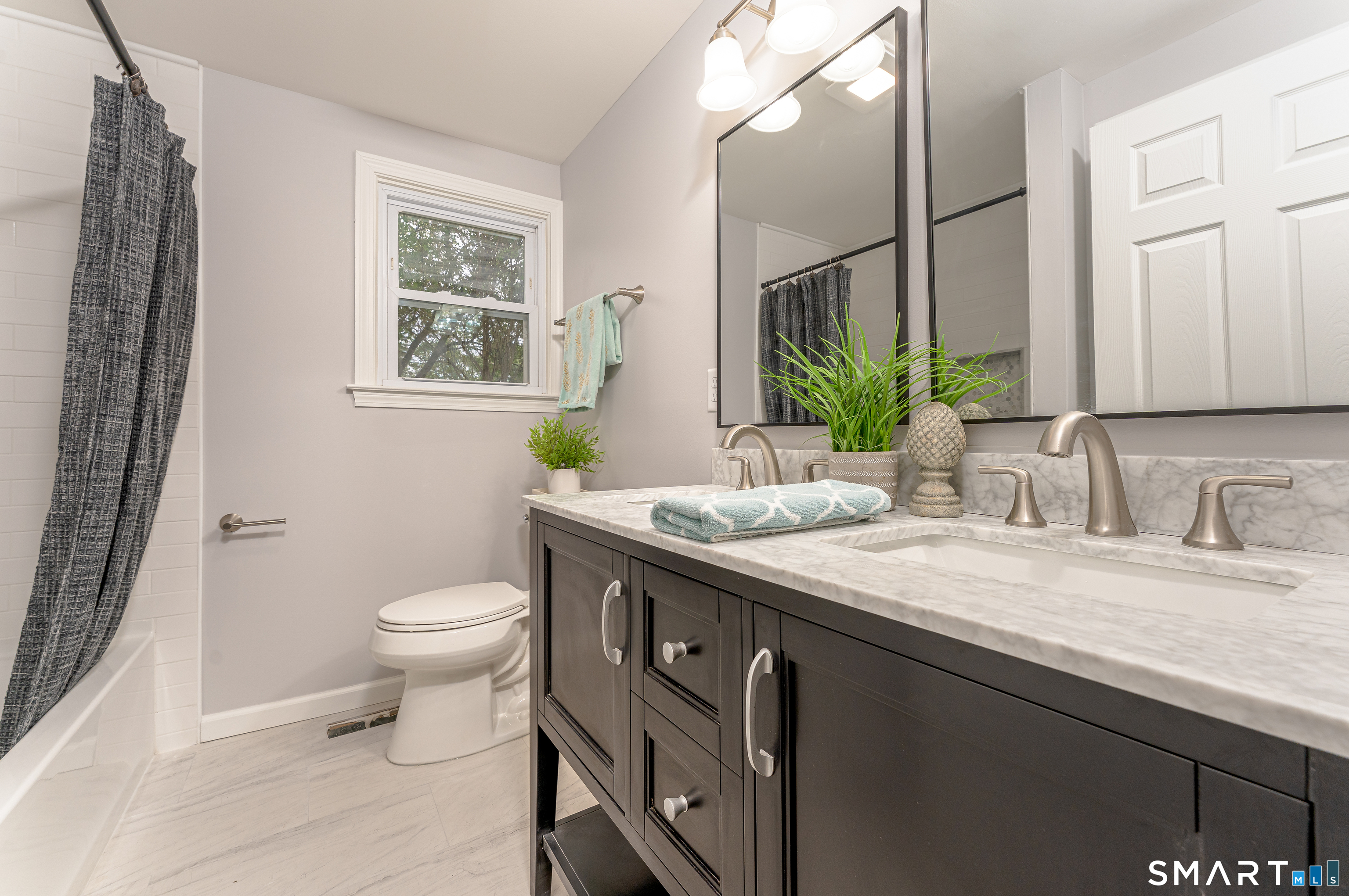 4 Lox Lane Enfield CT 06082
