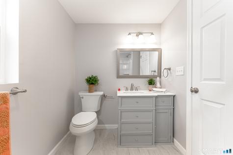 4 Lox Lane Enfield CT 06082